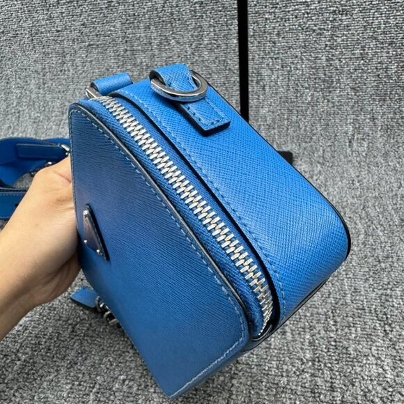 Prada Leather Shoulder Bag 650-081825 - Picture 7 of 13